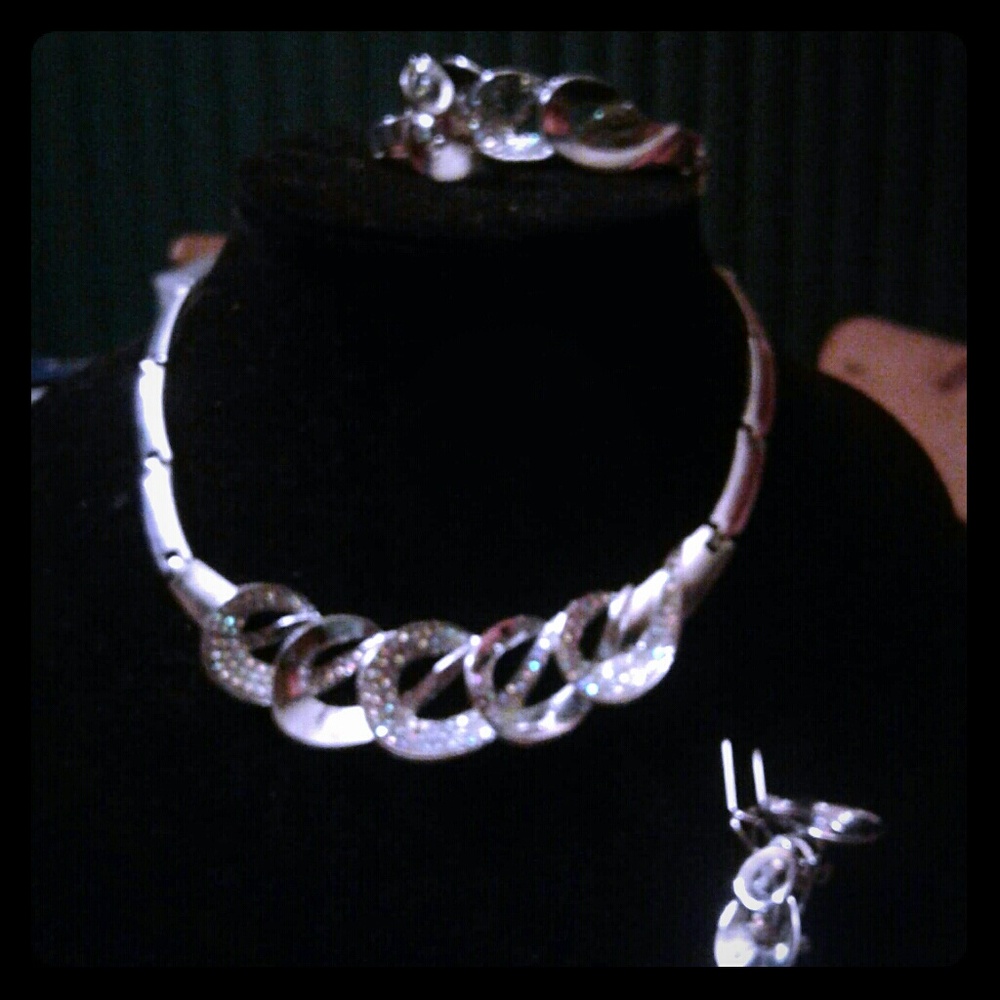 necklace set